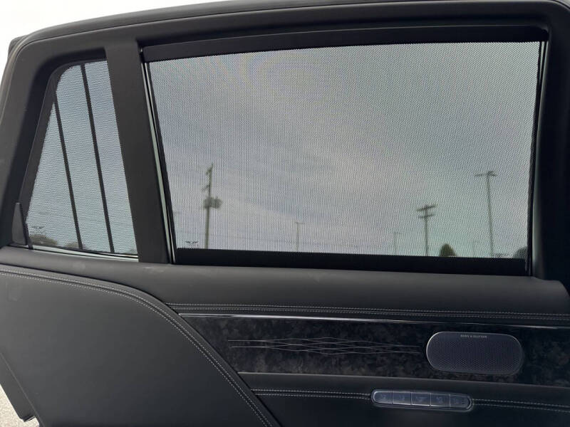 2025 Genesis G90 3.5T e-Supercharger