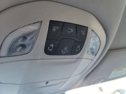 2017 Chrysler Pacifica Touring-L Plus