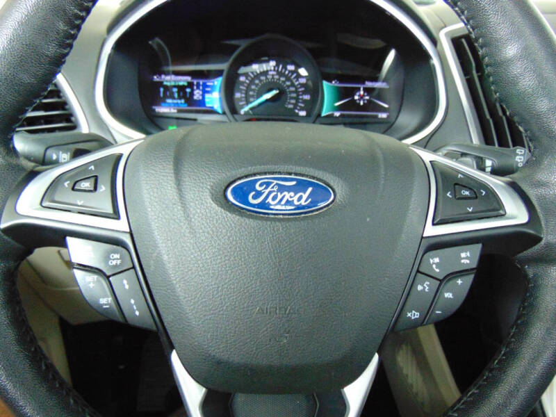 2016 Ford Edge Titanium