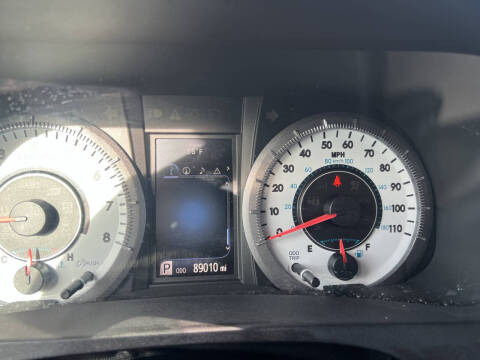 2016 Toyota Sienna SE Premium 8-Passenger