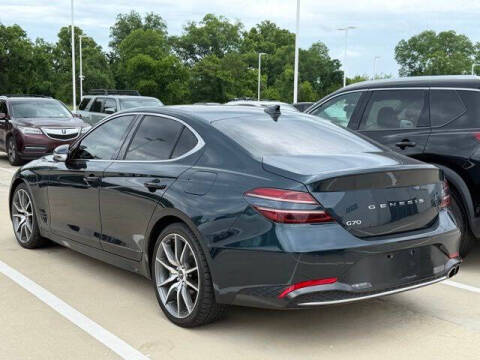 2022 Genesis G70