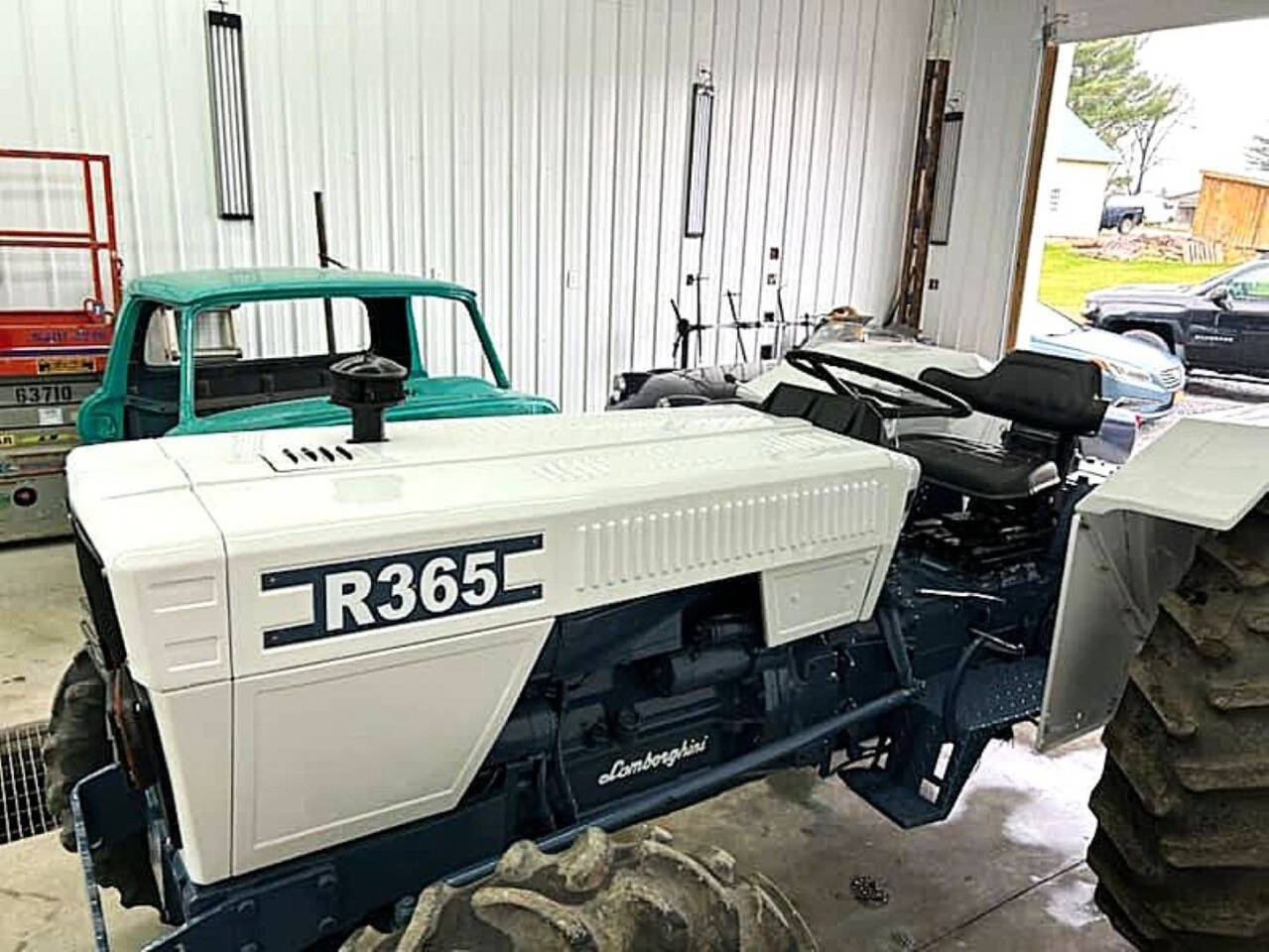 1972 Lamborghini DT365 6