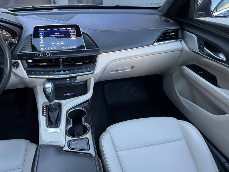 2022 Cadillac CT4 Luxury