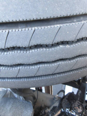 2013 Freightliner M2 106