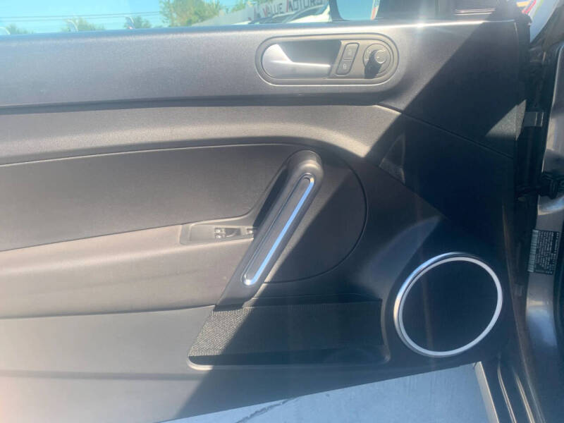 2016 Volkswagen Beetle Convertible