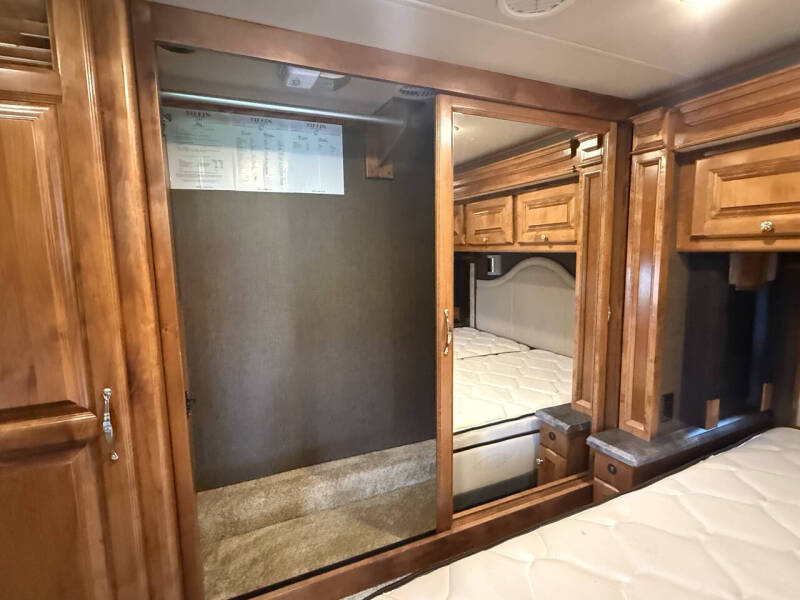 2016 Tiffin Allegro Open Road RED 33AA