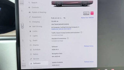 2023 Tesla Model X Standard Range