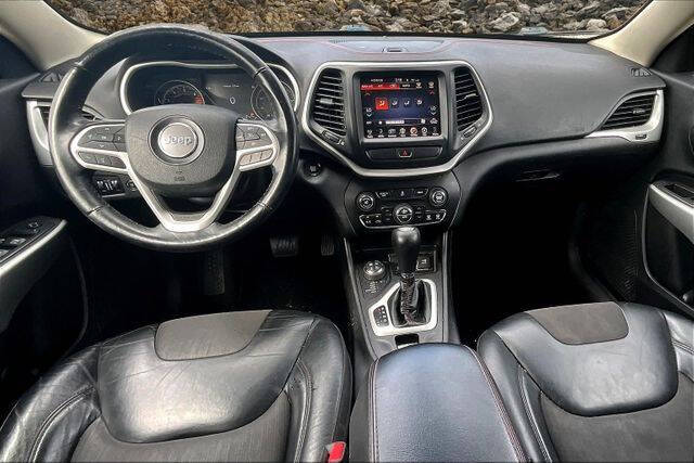 2017 Jeep Cherokee Trailhawk