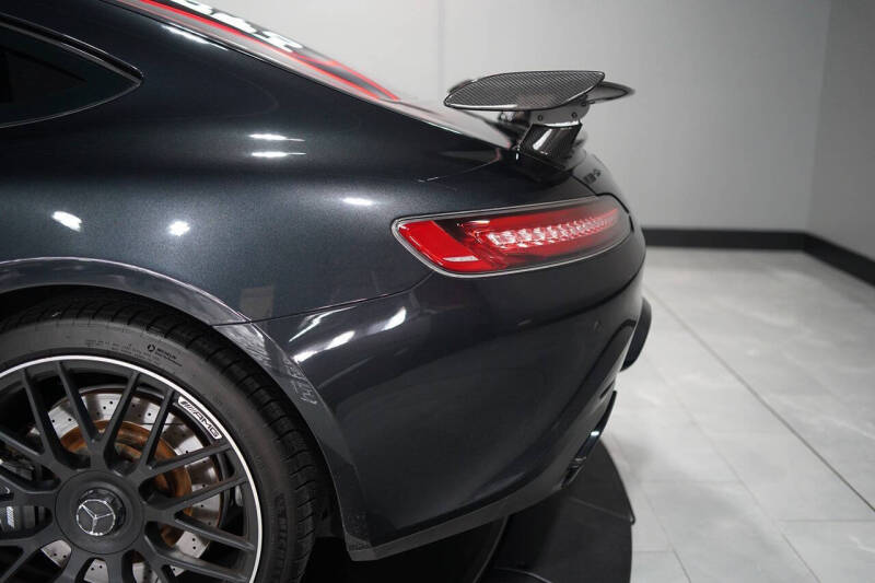 2017 Mercedes-Benz AMG GT