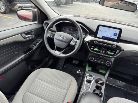 2021 Ford Escape SE