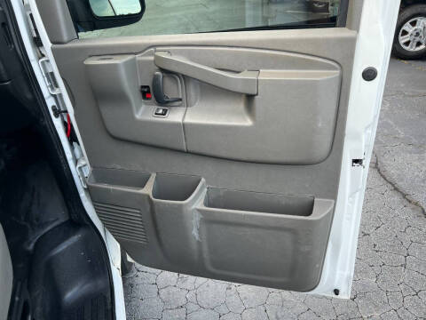 2018 GMC Savana 2500