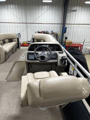 2024 Sun Tracker Sportfish 22 XP3