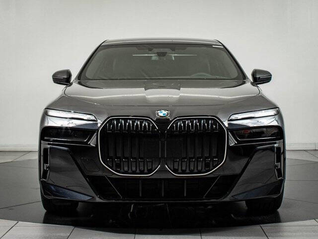 2026 BMW 7 Series 740i xDrive
