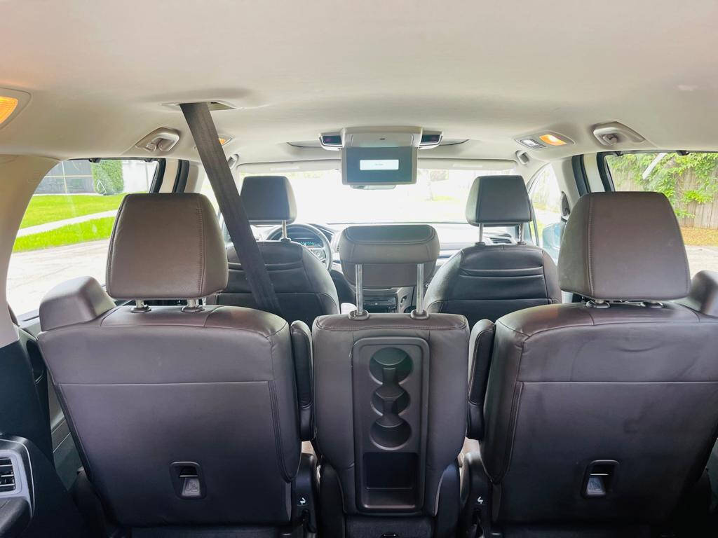 2018 HONDA Odyssey Minivan - $18,595