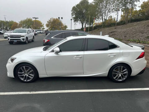 2018 Lexus IS 300