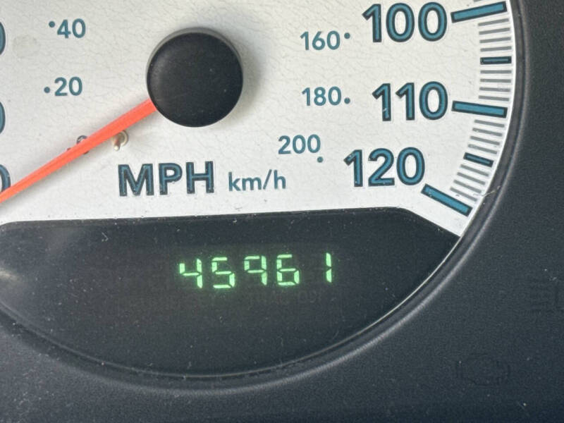 2005 Dodge Grand Caravan SE