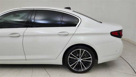 2021 BMW 5 Series 530i