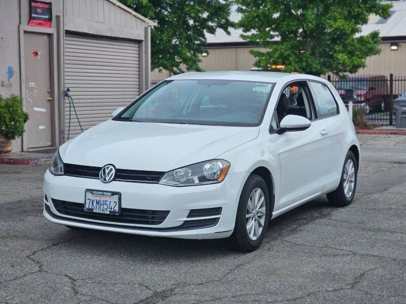 2015 Volkswagen Golf TSI S