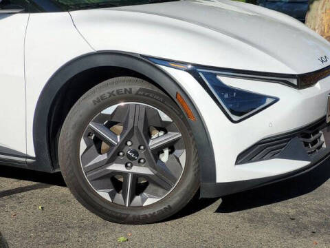 2025 Kia EV6 Light Long Range