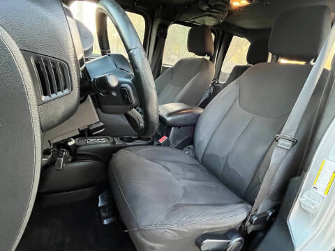 2015 Jeep Wrangler Unlimited Sport