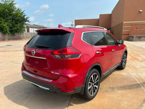 2017 Nissan Rogue SL