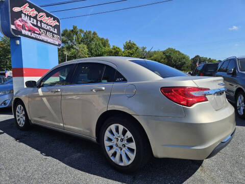 2014 Chrysler 200 LX