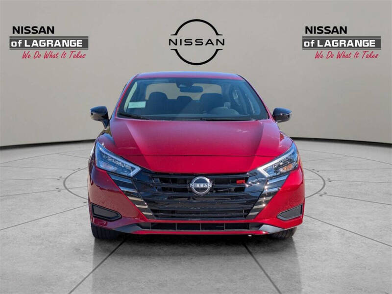 2025 Nissan Versa SR