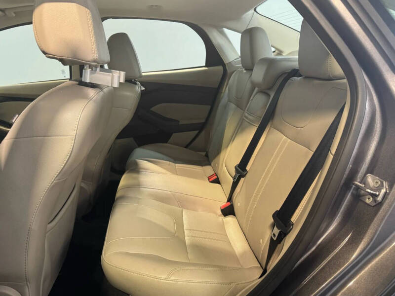2012 Ford Focus SEL