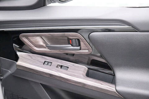 2023 Toyota bZ4X XLE