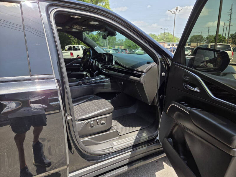 2023 Cadillac Escalade-V ESV