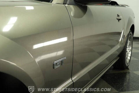 2005 Ford Mustang