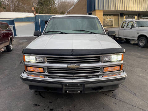 1999 Chevrolet Suburban K1500 LS