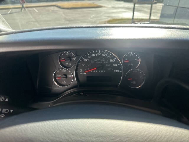 2025 Chevrolet Express 2500