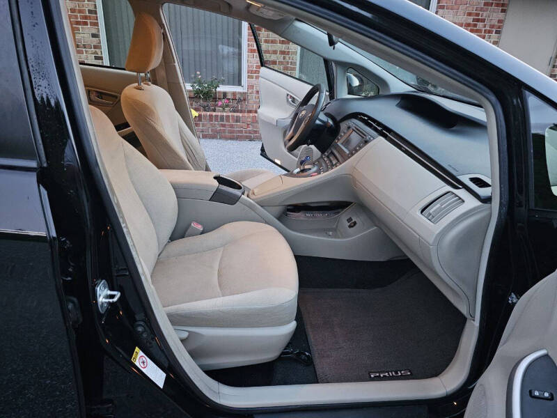 2014 Toyota Prius Two