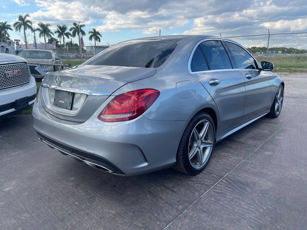 2015 MERCEDES-BENZ C-Class Sedan - $16,900