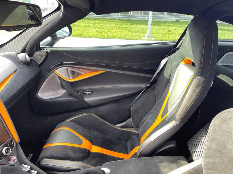 2018 McLaren 720S