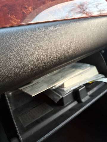 2011 Chevrolet Avalanche LS