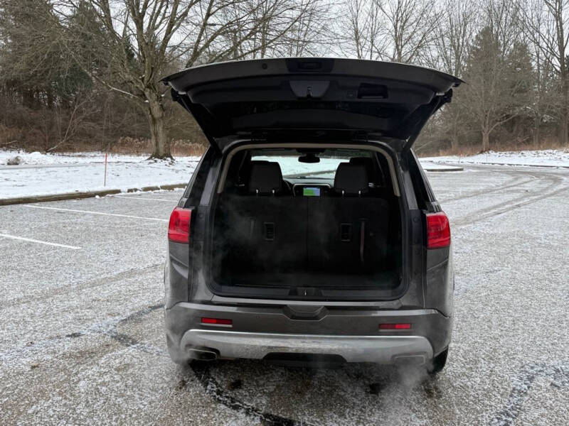 2019 GMC Acadia Denali