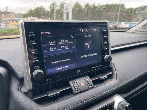 2022 Toyota RAV4 XLE Premium