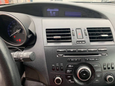 2012 Mazda MAZDA3 i Touring