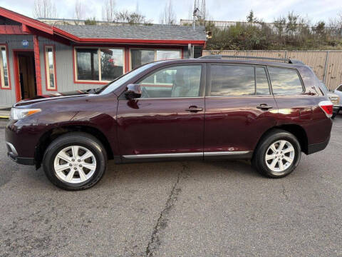 2013 Toyota Highlander Plus