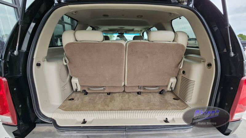 2003 Cadillac Escalade