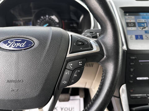 2017 Ford Edge Titanium