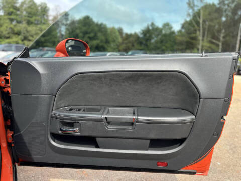 2008 Dodge Challenger SRT8