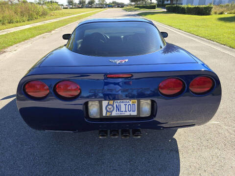 2004 Chevrolet Corvette
