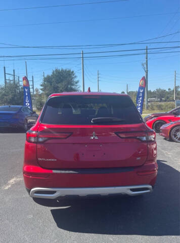 2022 Mitsubishi Outlander SE Launch Edition