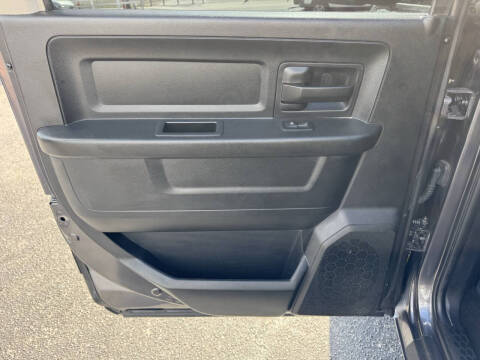 2017 RAM 1500 Express