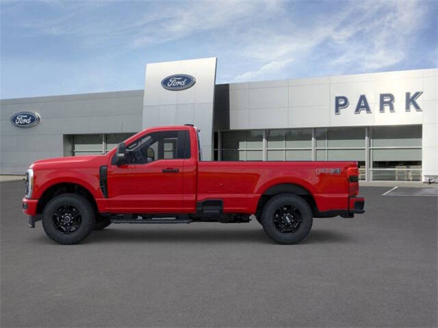 2025 Ford F-350 Super Duty XL