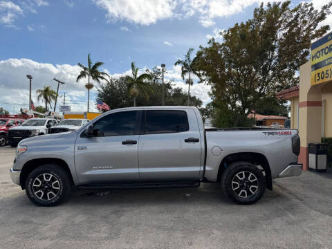 2018 Toyota Tundra SR5
