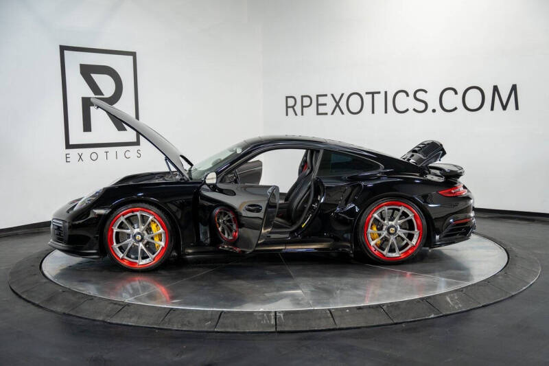 2017 Porsche 911 Turbo S